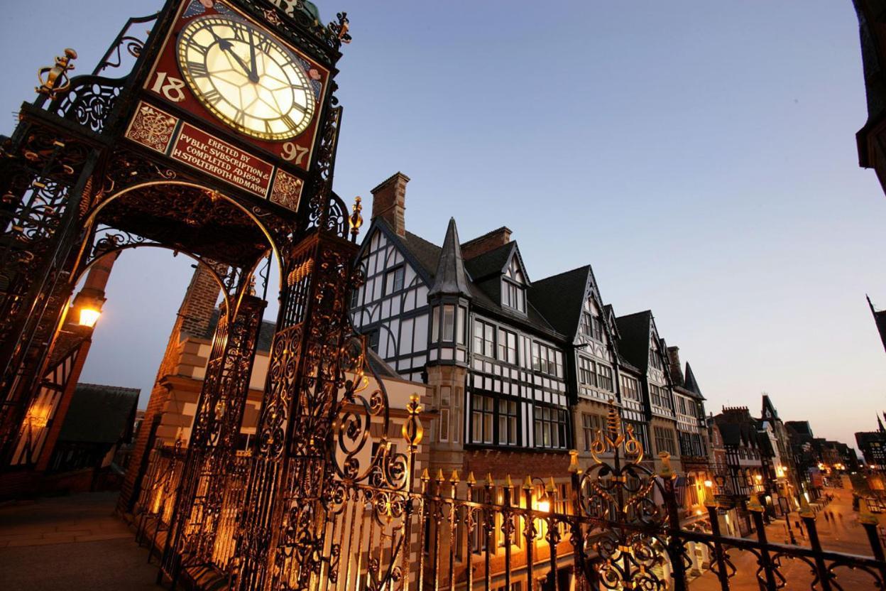 Chester City Centre Town House Buitenkant foto